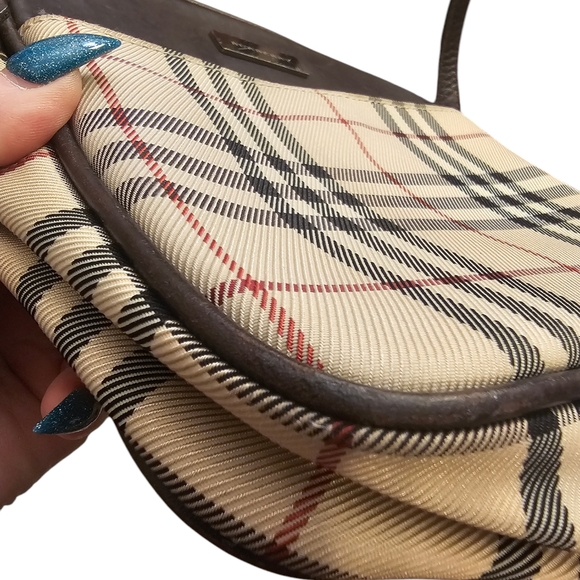 Burberry Plaid Crossbody Bag w/ COA - Picture 9 of 13